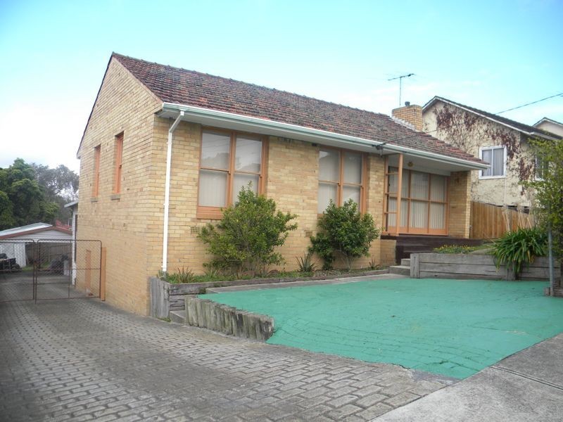 31 Laurel Avenue, Doveton VIC 3177