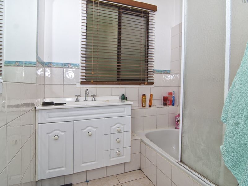 123 Power Road, Doveton VIC 3177