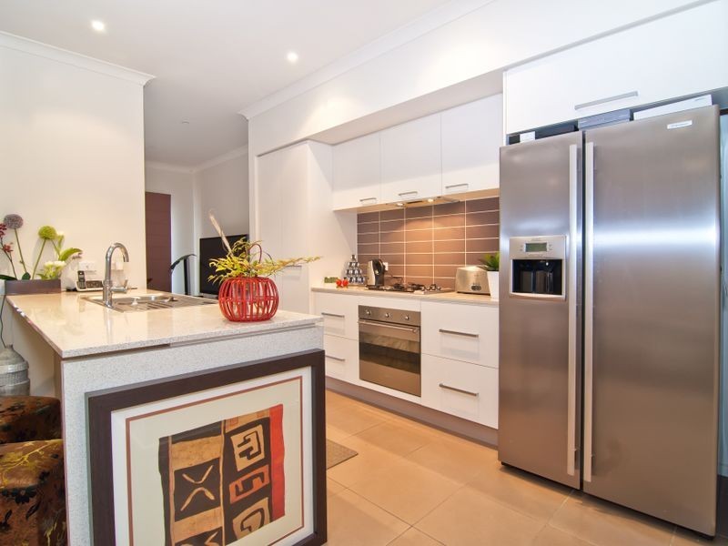 23 Barrier Reef Circuit, Endeavour Hills VIC 3802