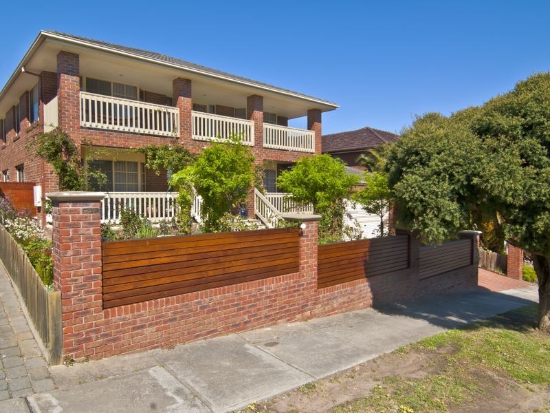 58 Joseph Banks Crescent, Endeavour Hills VIC 3802