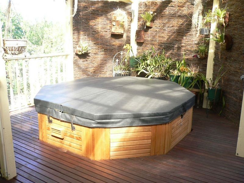 58 Joseph Banks Crescent, Endeavour Hills VIC 3802