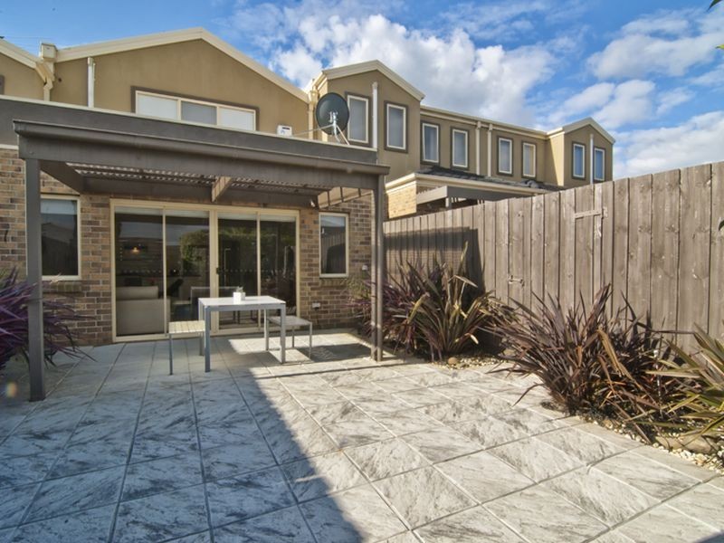 12/84 Heatherton Road, Endeavour Hills VIC 3802