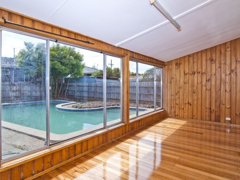 27 Oswald Street, Dandenong VIC 3175