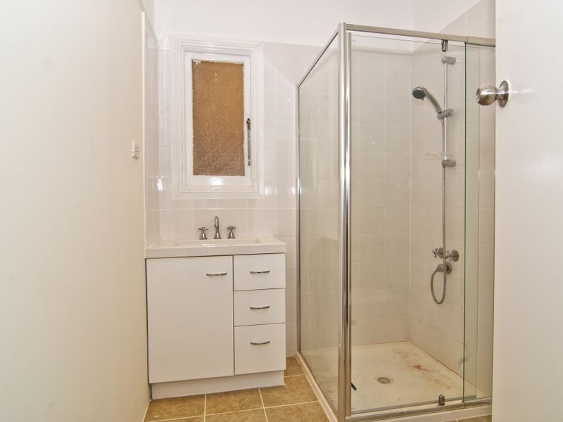 27 Oswald Street, Dandenong VIC 3175