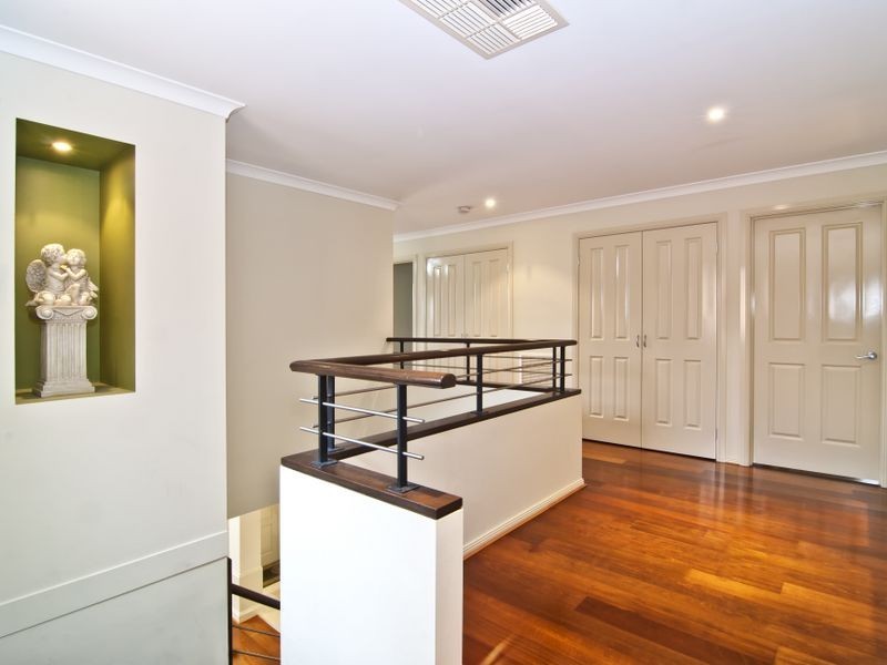 61 Telford Drive, Berwick VIC 3806