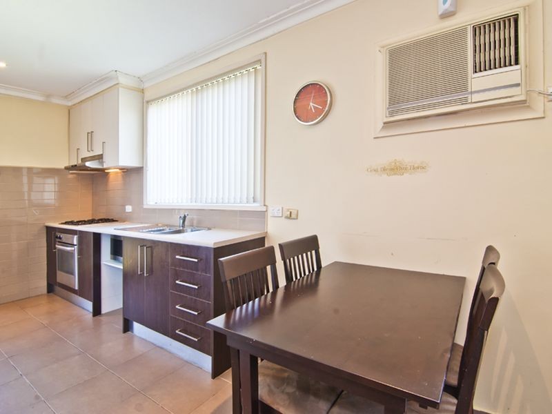 1/76 Hammond Road, Dandenong VIC 3175