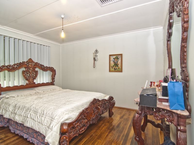 1 Liquidamber Street, Doveton VIC 3177