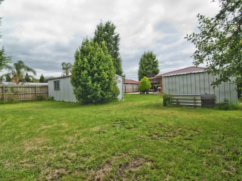 36 Arthur Phillip Drive, Endeavour Hills VIC 3802