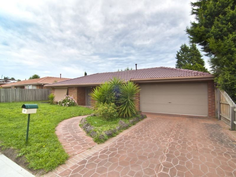 36 Arthur Phillip Drive, Endeavour Hills VIC 3802