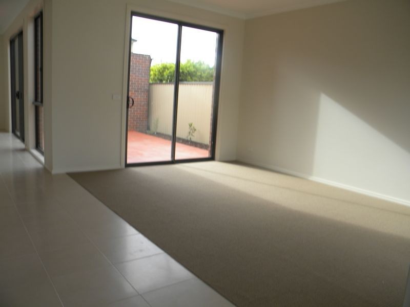 1/ 6 Adelaide Street, Dandenong VIC 3175