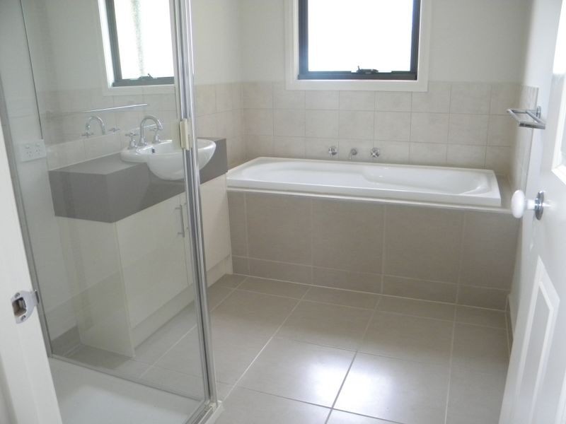 1/ 6 Adelaide Street, Dandenong VIC 3175