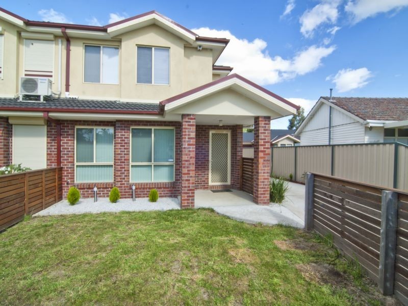 2/15 Vizard Street, Dandenong VIC 3175