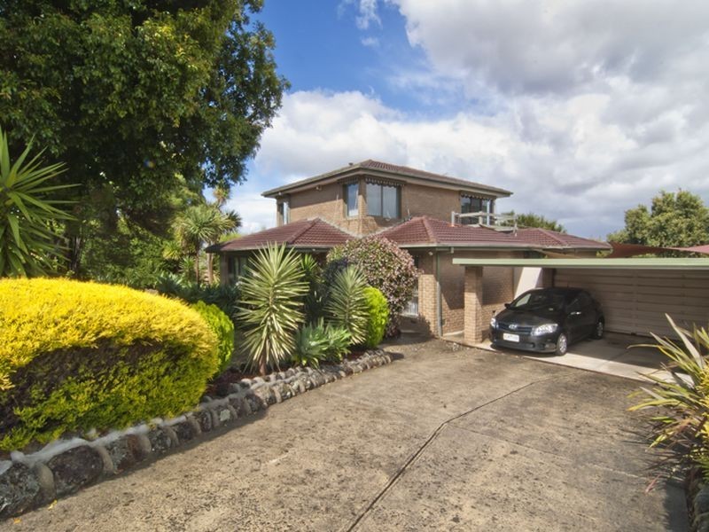 9 Anderson Court, Endeavour Hills VIC 3802
