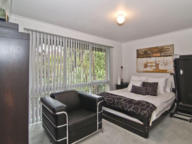 9 Anderson Court, Endeavour Hills VIC 3802