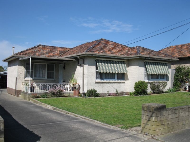 27 Philip Street, Dandenong North VIC 3175