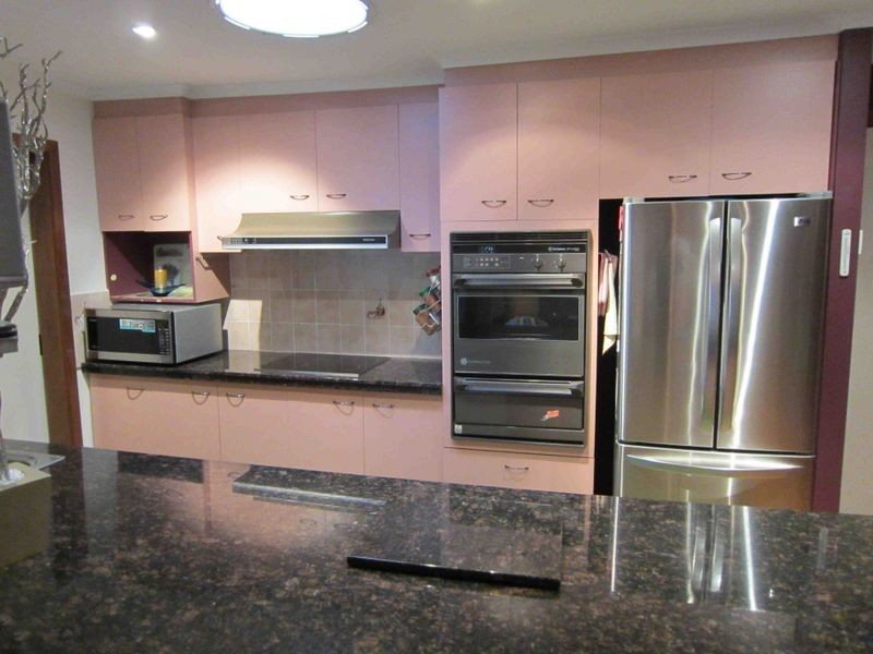 2/12 Birdwood Avenue, Dandenong VIC 3175