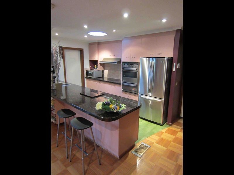 2/12 Birdwood Avenue, Dandenong VIC 3175