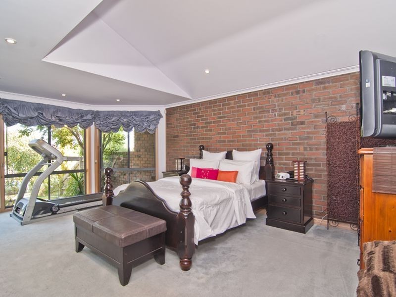 Endeavour Hills VIC 3802