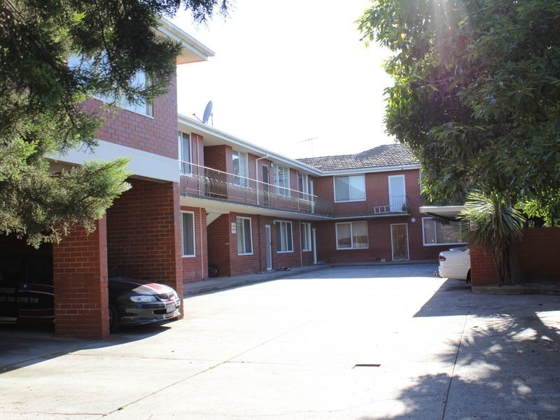 9/4-6 Keys Street, Dandenong VIC 3175