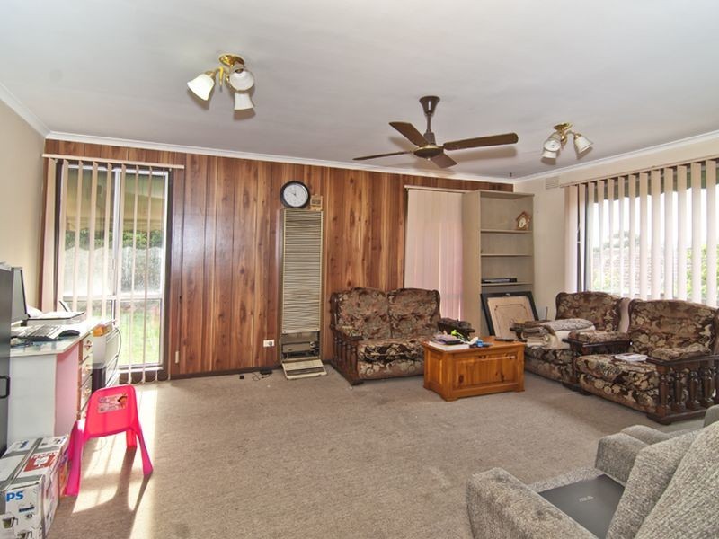 21 Lachlan Drive, Endeavour Hills VIC 3802