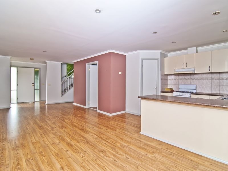 1B Ross Street, Dandenong VIC 3175