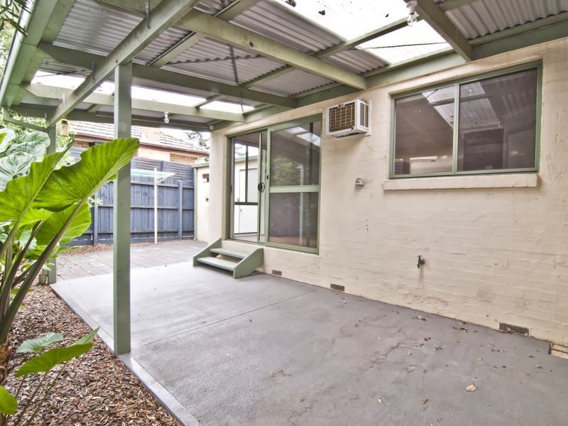 1B Ross Street, Dandenong VIC 3175