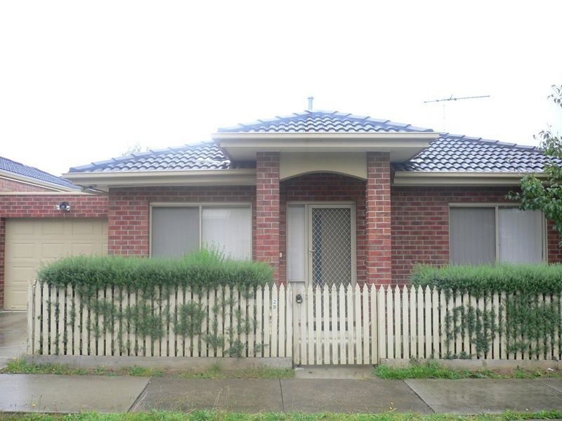 2B Gardiner Avenue, Dandenong North VIC 3175