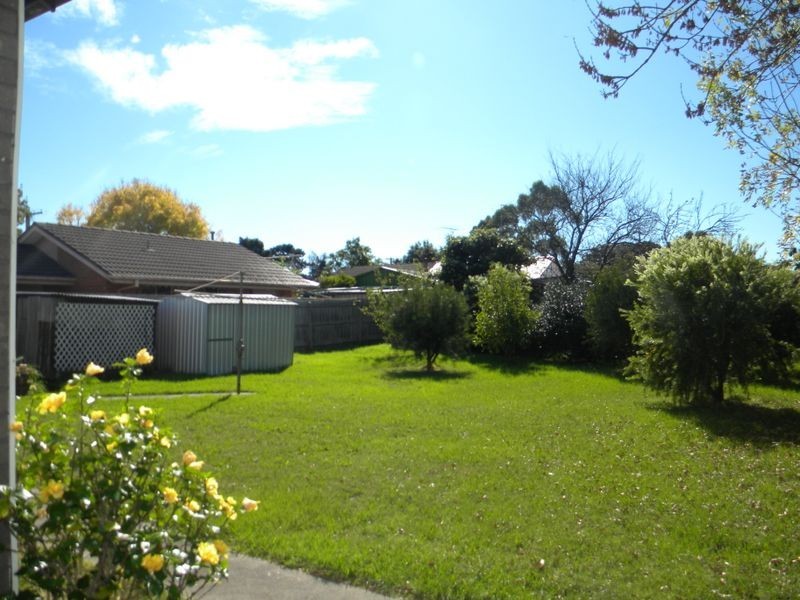 18 Wattle Drive, Doveton VIC 3177