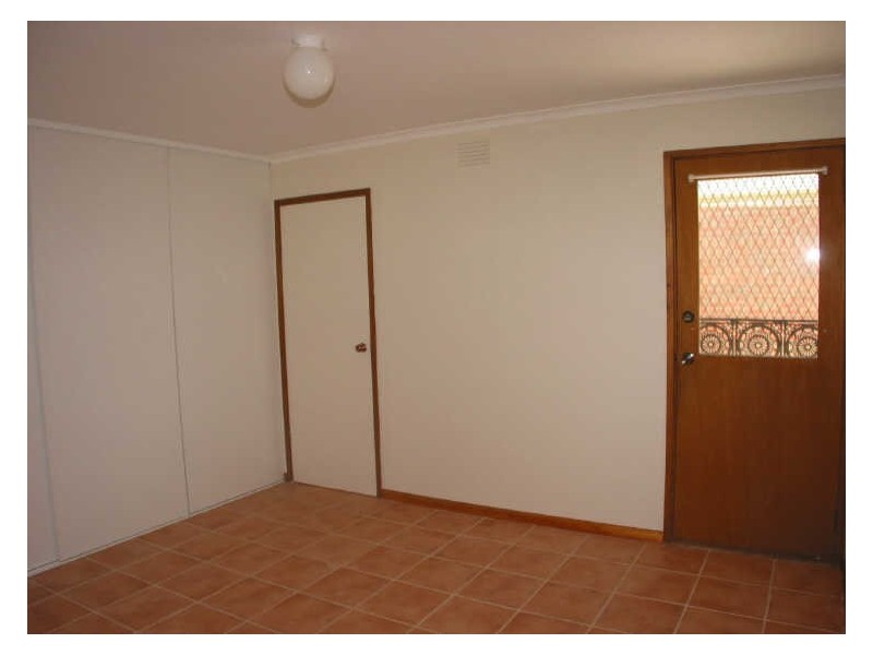 5 Lawson Way, Endeavour Hills VIC 3802