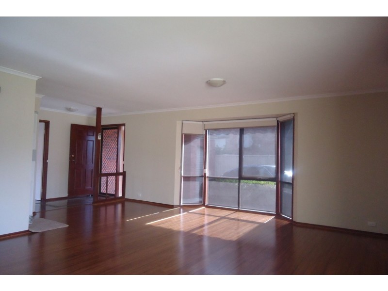 10 Fenton Court, Keysborough VIC 3173