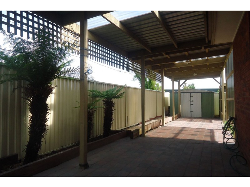 10 Fenton Court, Keysborough VIC 3173