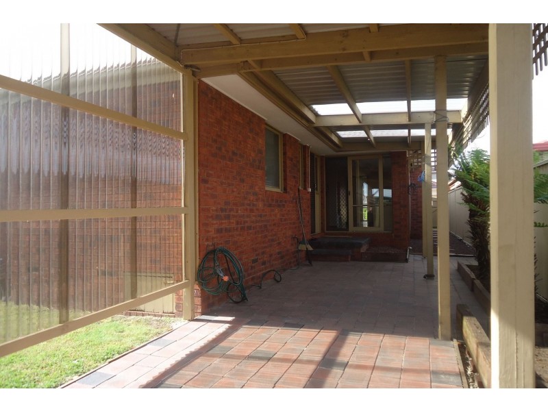 10 Fenton Court, Keysborough VIC 3173