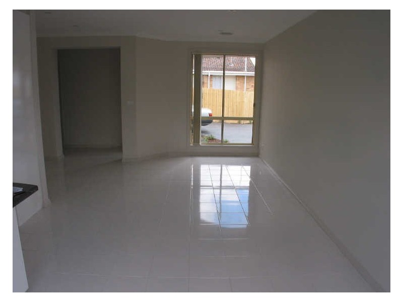 2/28 Louis Street, Doveton VIC 3177