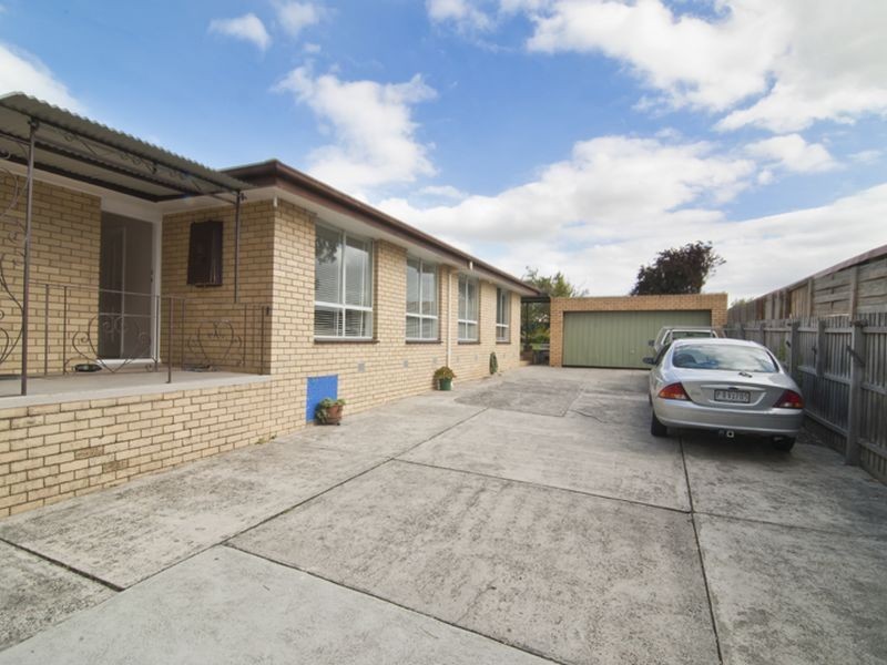 6 Mystic Court, Eumemmerring VIC 3177