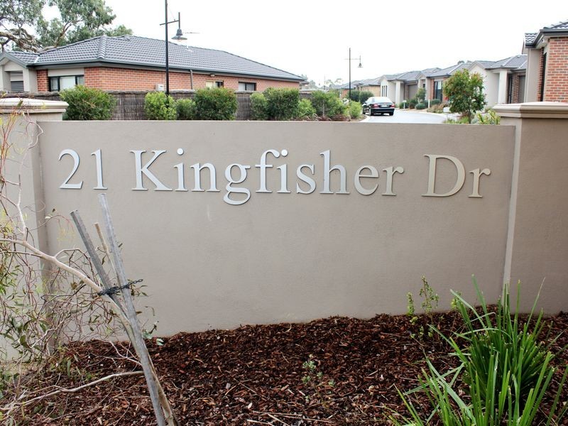 8/21 Kingfisher Drive, Doveton VIC 3177