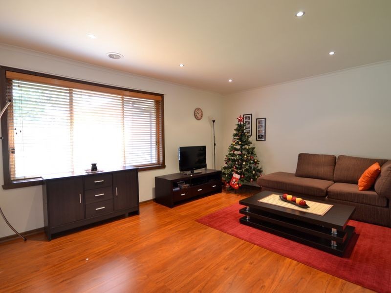 2/90 Clow Street, Dandenong VIC 3175