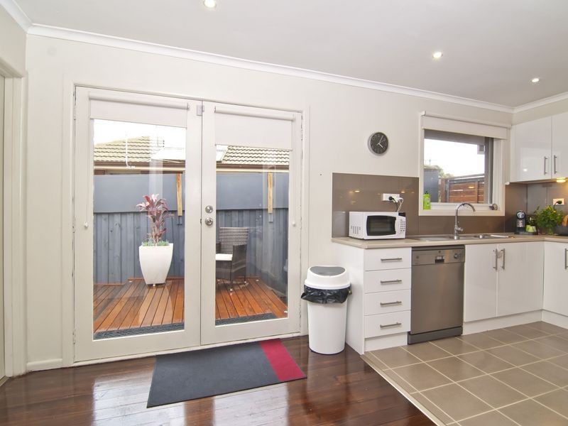 9 Oberon Street, Dandenong North VIC 3175