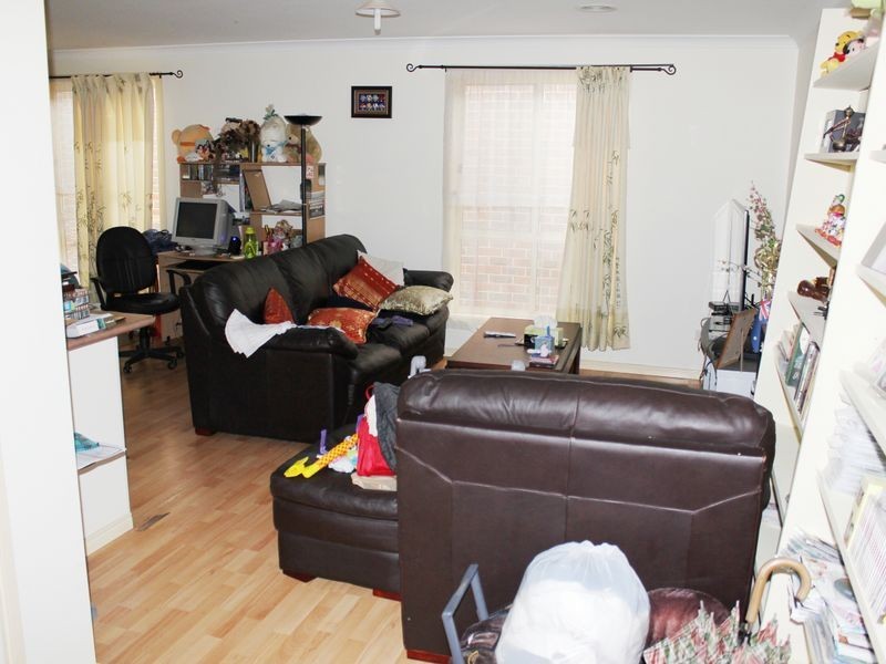 2/19 Janice Grove, Dandenong VIC 3175