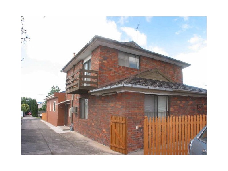 2A/13 McFarlane Crescent, Dandenong VIC 3175