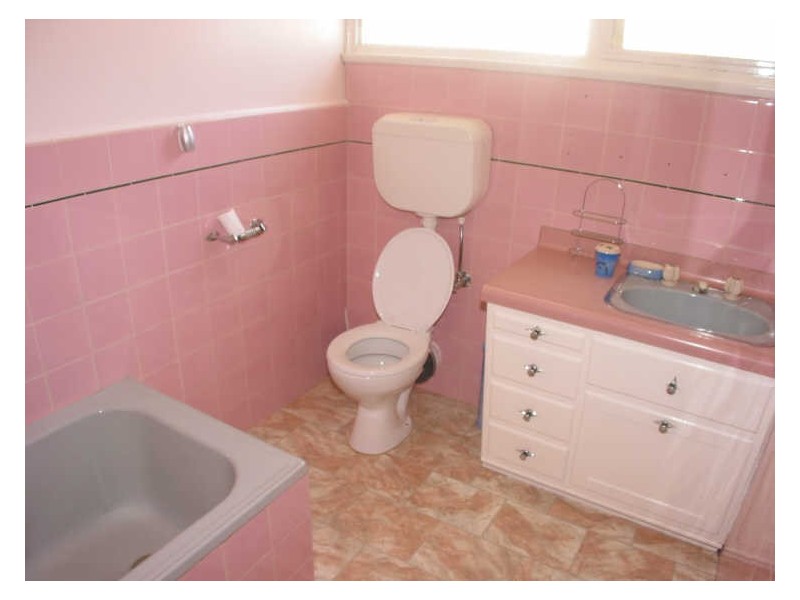 2 Masters Street, Dandenong VIC 3175