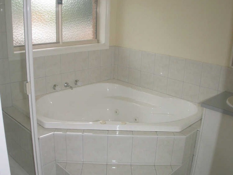 4/3 Marshall Place, Hallam VIC 3803