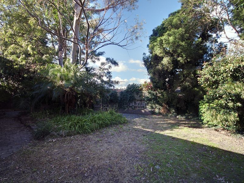 2 Roslyn Court, Dandenong North VIC 3175