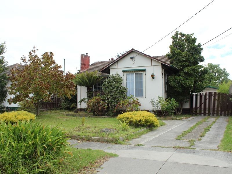 33 Curtin Crescent, Dandenong North VIC 3175