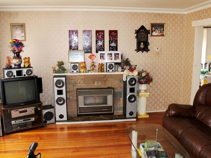 13 Kuringgai Crescent, Noble Park VIC 3174