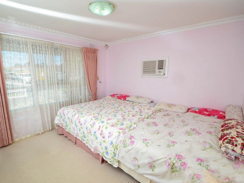 63 Glendale Road, Springvale VIC 3171