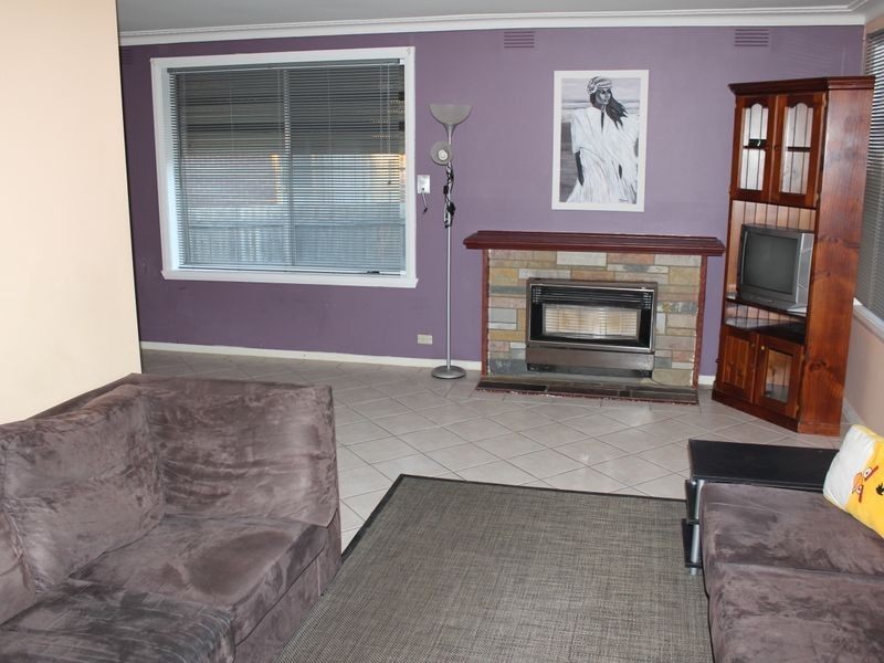 19 Holly Avenue, Dandenong North VIC 3175