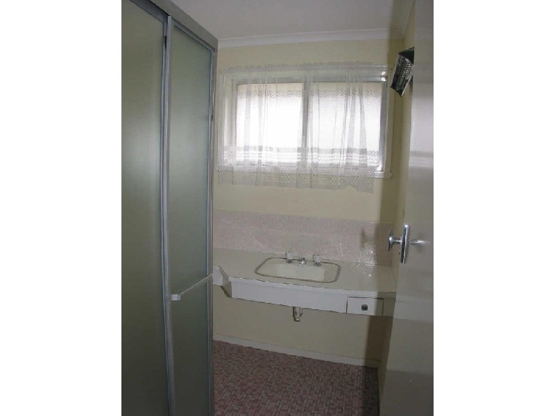 2/13 Olive Street, Dandenong VIC 3175