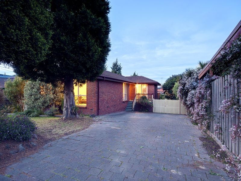 3 Burchall Grove, Dandenong North VIC 3175