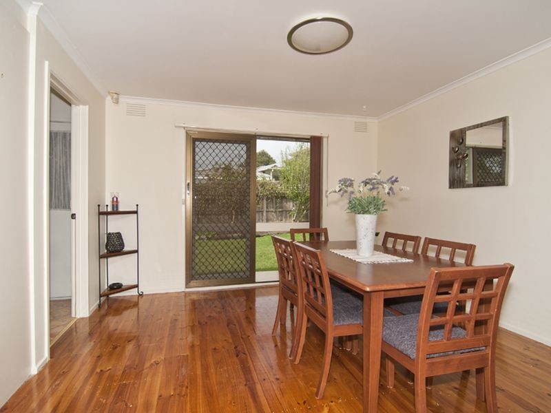 5 Chester Court, Endeavour Hills VIC 3802