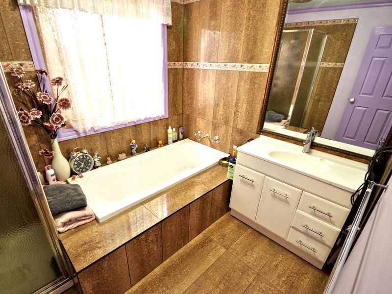 2/2 Janine Road, Springvale South VIC 3172